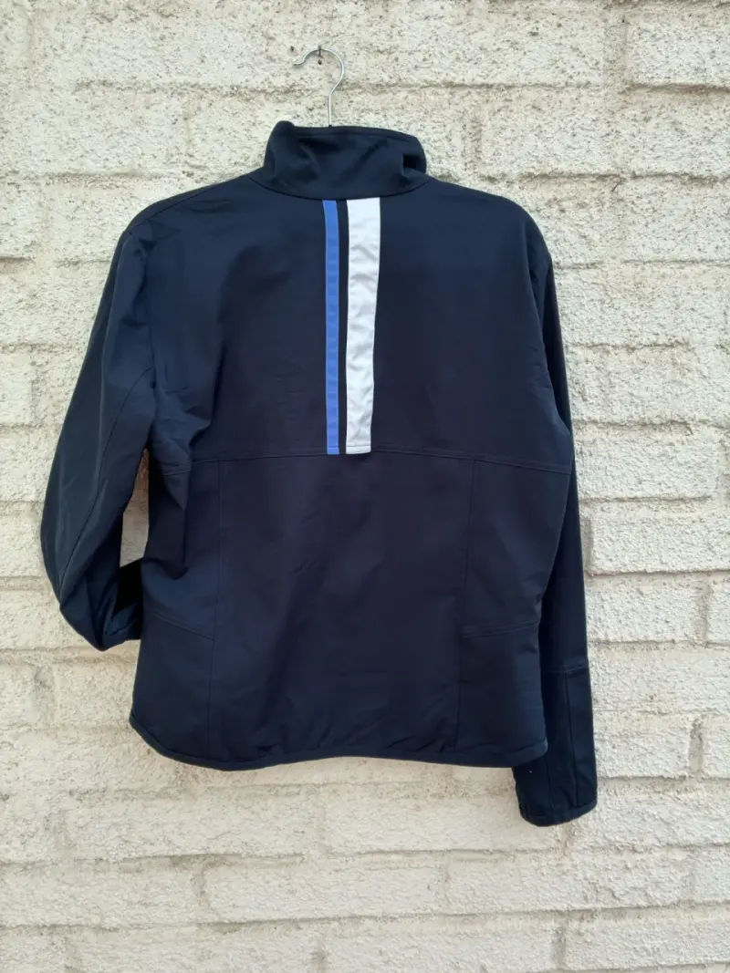 Chaqueta deportiva Nike azul con detalles blancos - 3
