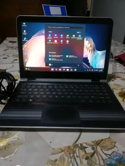 Notebook HP x360 pantalla touch - miniatura 2
