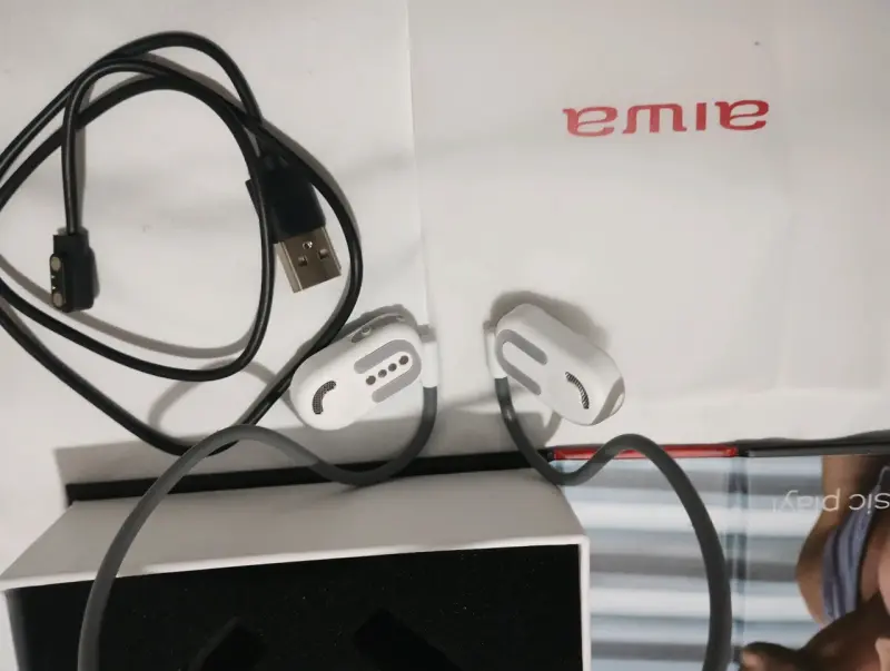 Auriculares Bluetooth de conducción ósea Aiwa blancos - 4