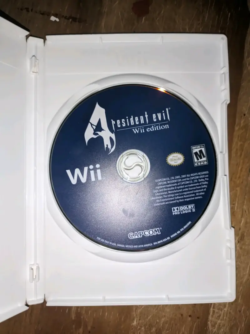 Juego Resident Evil 4 Wii Edition - 2