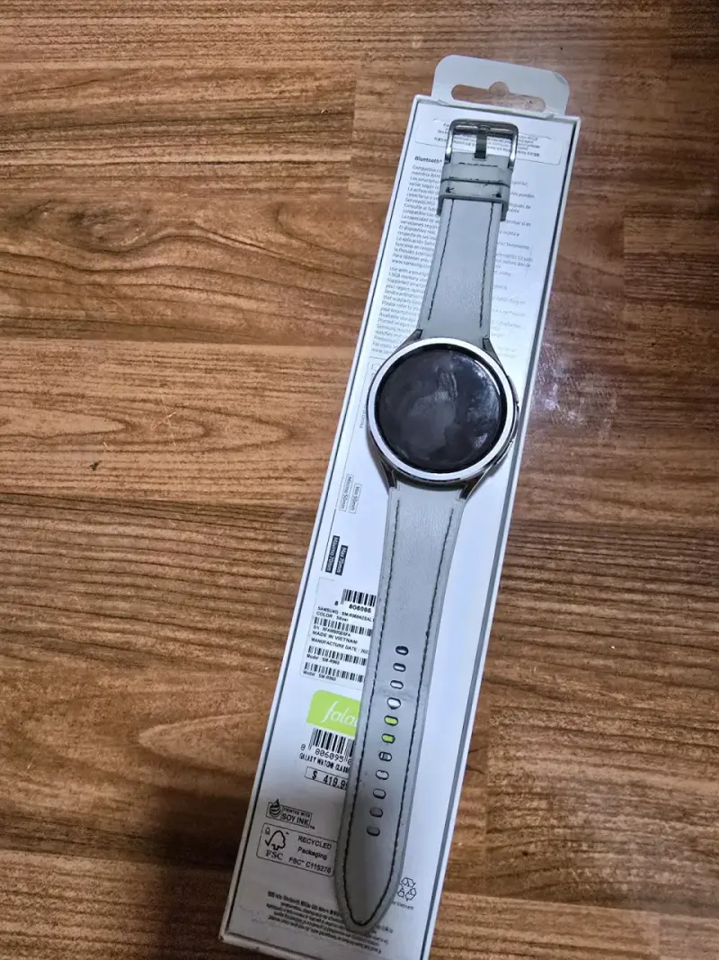 Samsung Galaxy Watch6 Classic con GPS y Wi-Fi - 1