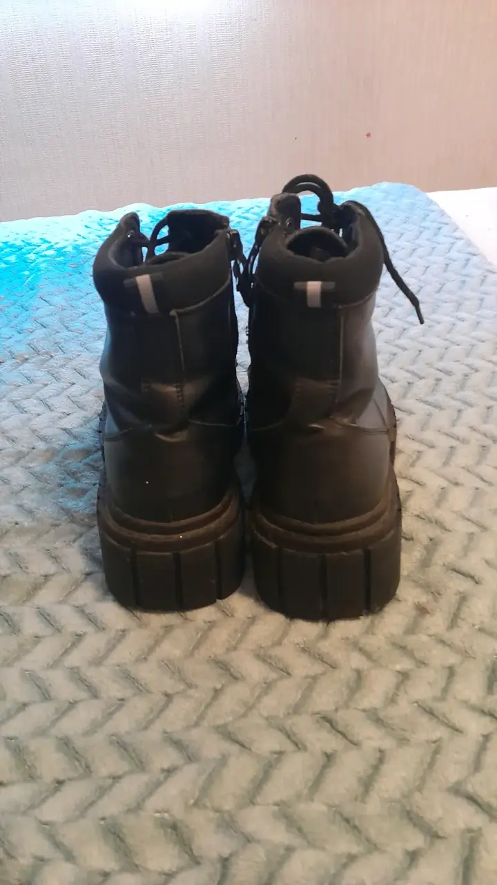 Botines negros - 3