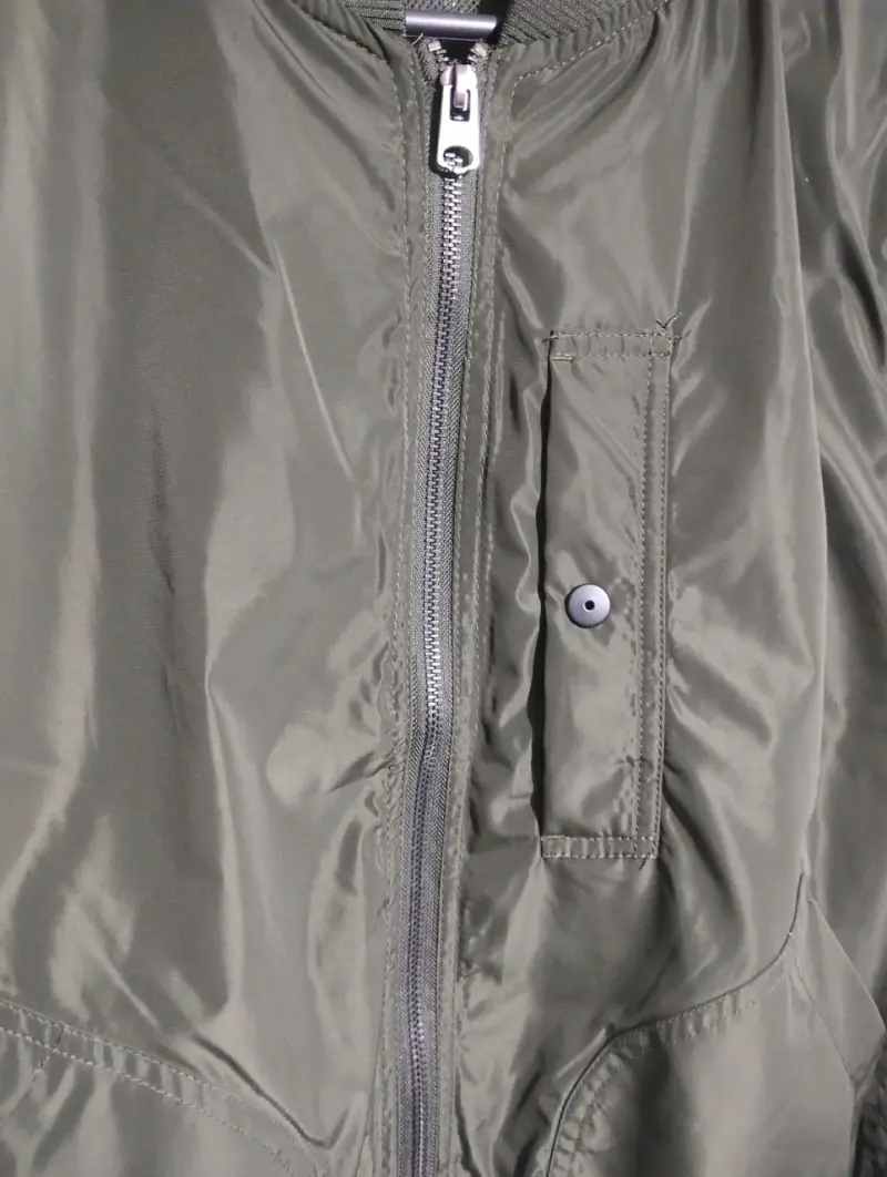 Chaqueta bomber verde oliva estilo vintage - 5