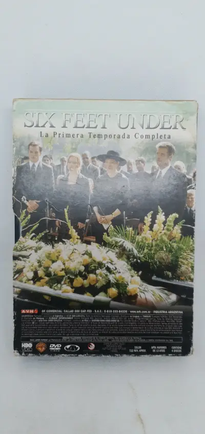 DVD Six Feet Under Temporada 1 Completa - miniatura 2