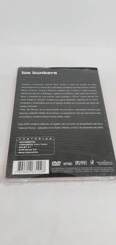 DVD Los Bunkers Documental y Concierto en Vivo - miniatura 2