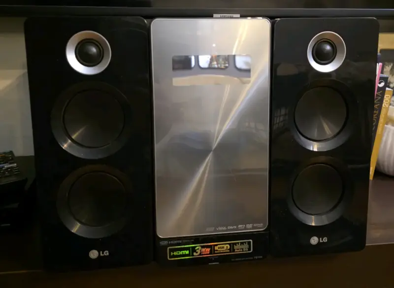 Sistema de sonido LG con control remoto - 4