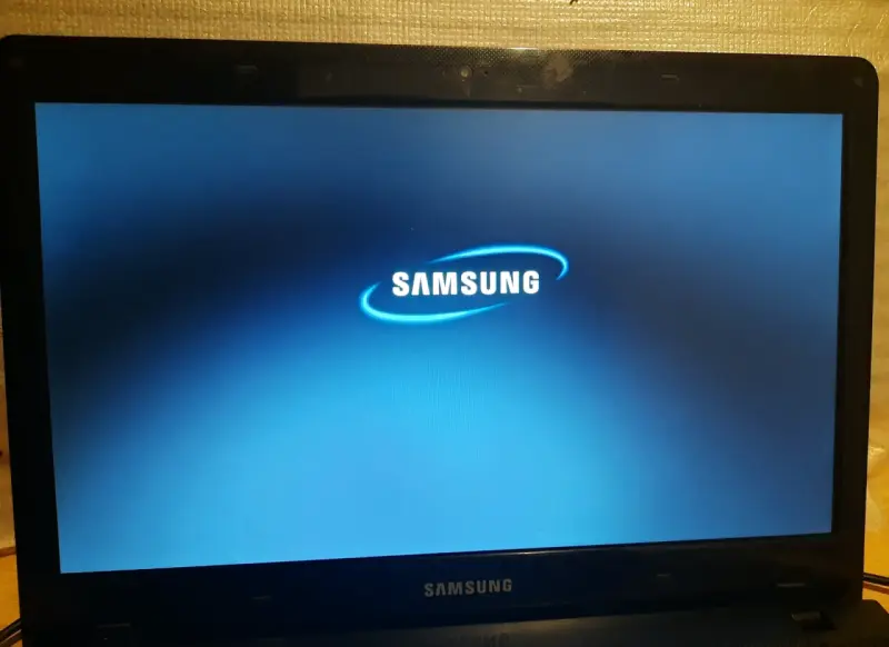 Notebook Samsung Intel Core i3 en buen estado - 2