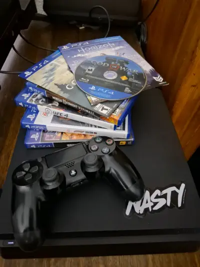 Consola PS4 con control y juegos incluidos - miniatura 3