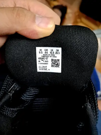 Zapatillas negras Puma talla 44 (28.5) - miniatura 2