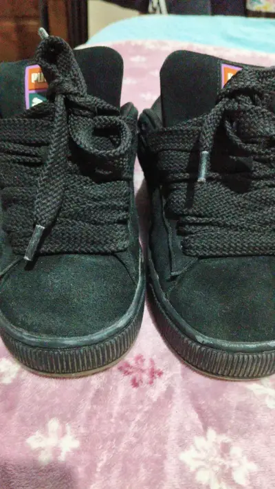 Zapatillas negras Puma Suede XL para mujer - miniatura 2