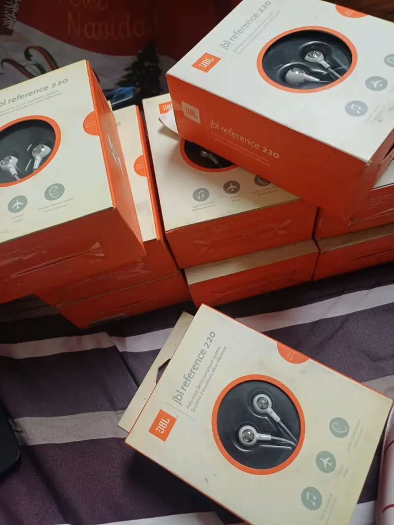 Auriculares JBL Reference 220 de alta calidad - 2