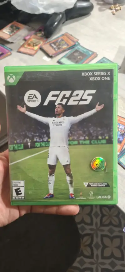 Fc 25 Xbox Series X y Xbox One - miniatura 1