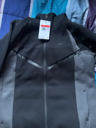 Conjunto deportivo Nike tech 2026 - miniatura 1