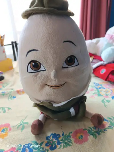 Peluches variados de personajes populares - miniatura 2