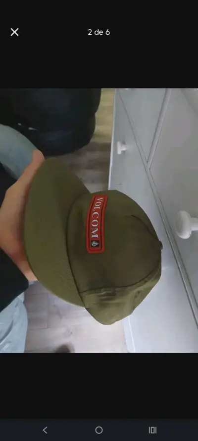 Gorra verde Volcom con logo bordado - miniatura 3