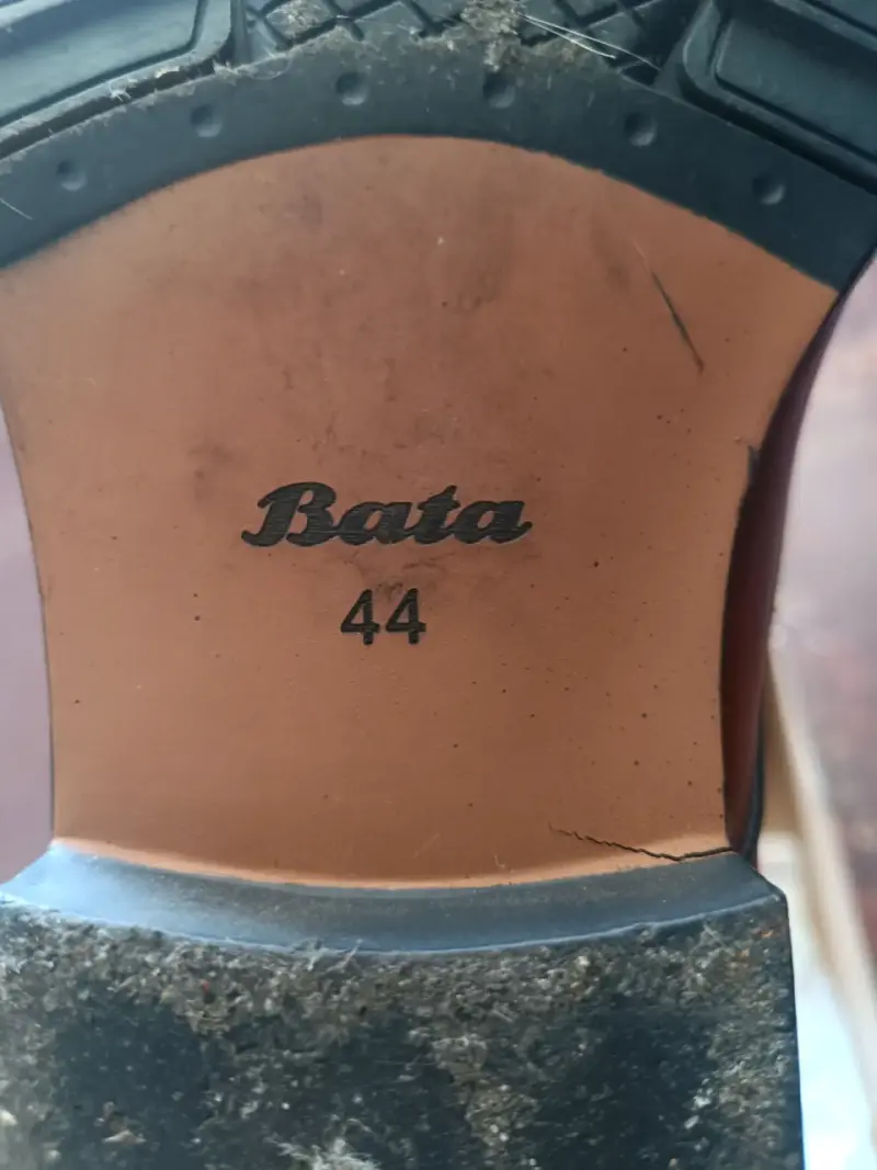 Zapatos de vestir marrones Bata talla 44 - 4
