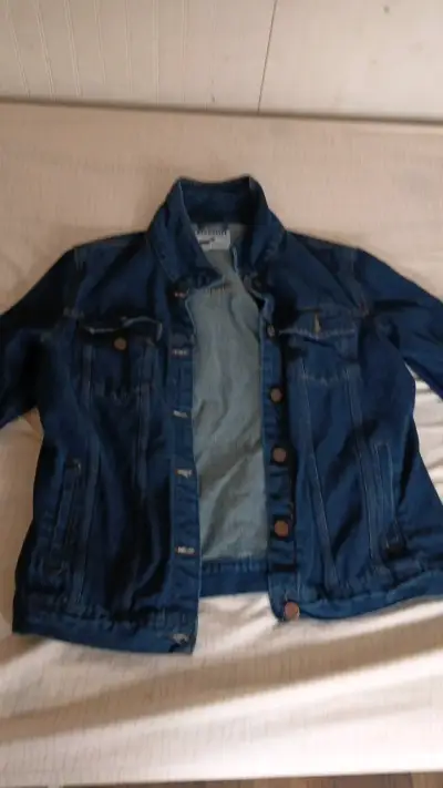 Chaqueta de mezclilla azul para hombre - miniatura 3