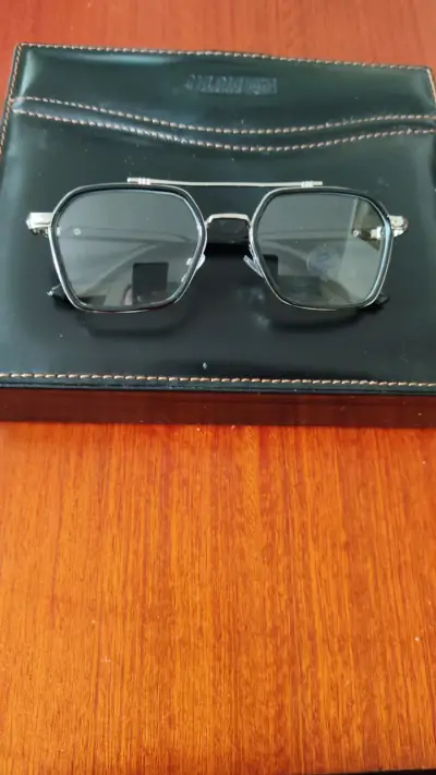 Gafas de Sol Unisex Azul y Negro - miniatura 4