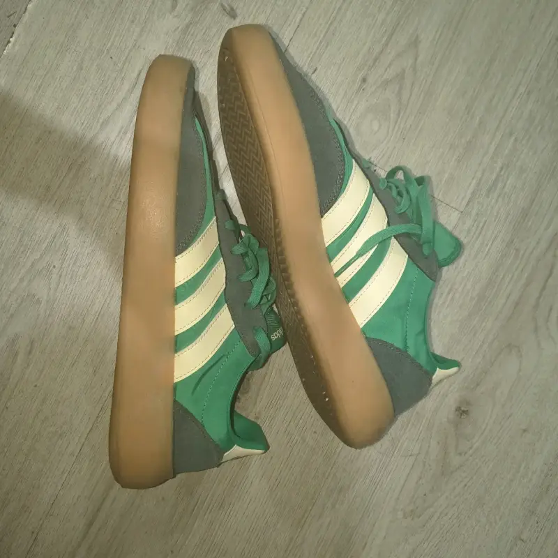 Zapatillas deportivas Adidas verdes talla 44 - 4