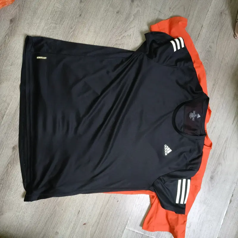Poleras deportivas Adidas XL - 1