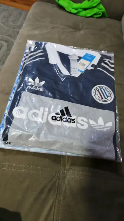 Camiseta Adidas retro azul marino xxl - miniatura 2
