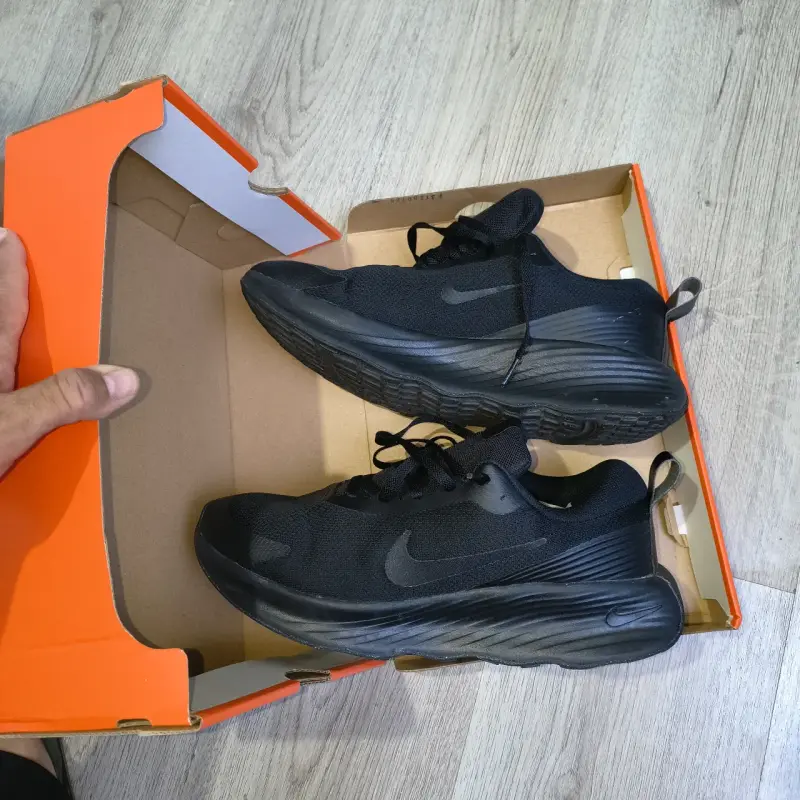 Zapatillas  Nike promina hombre 45 - 5