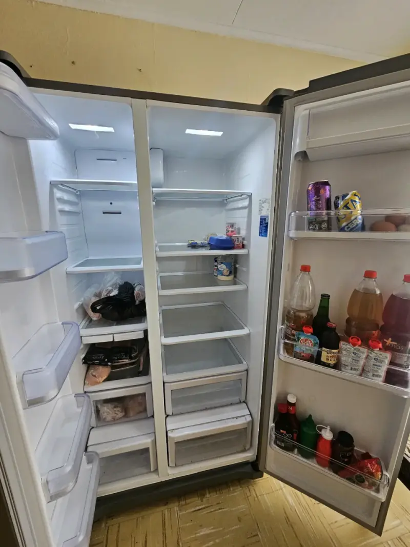 Refrigerador Samsung Side by Side en acero inoxidable - 2