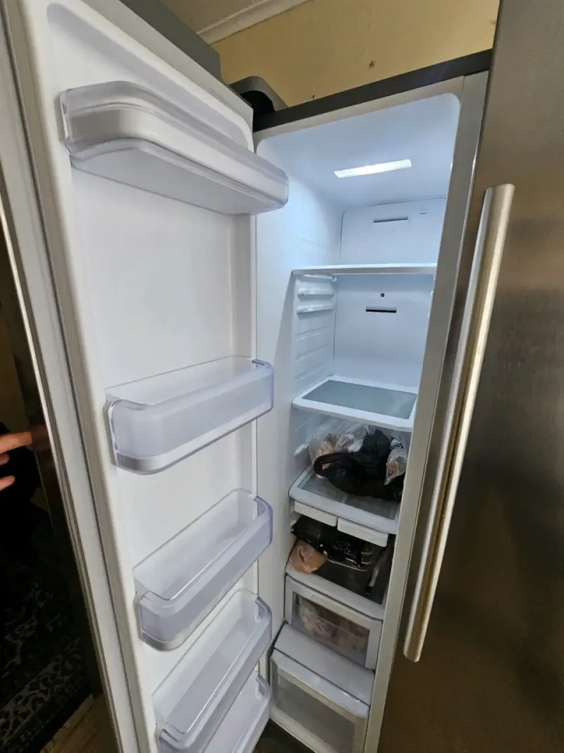 Refrigerador Samsung Side by Side en acero inoxidable - 4