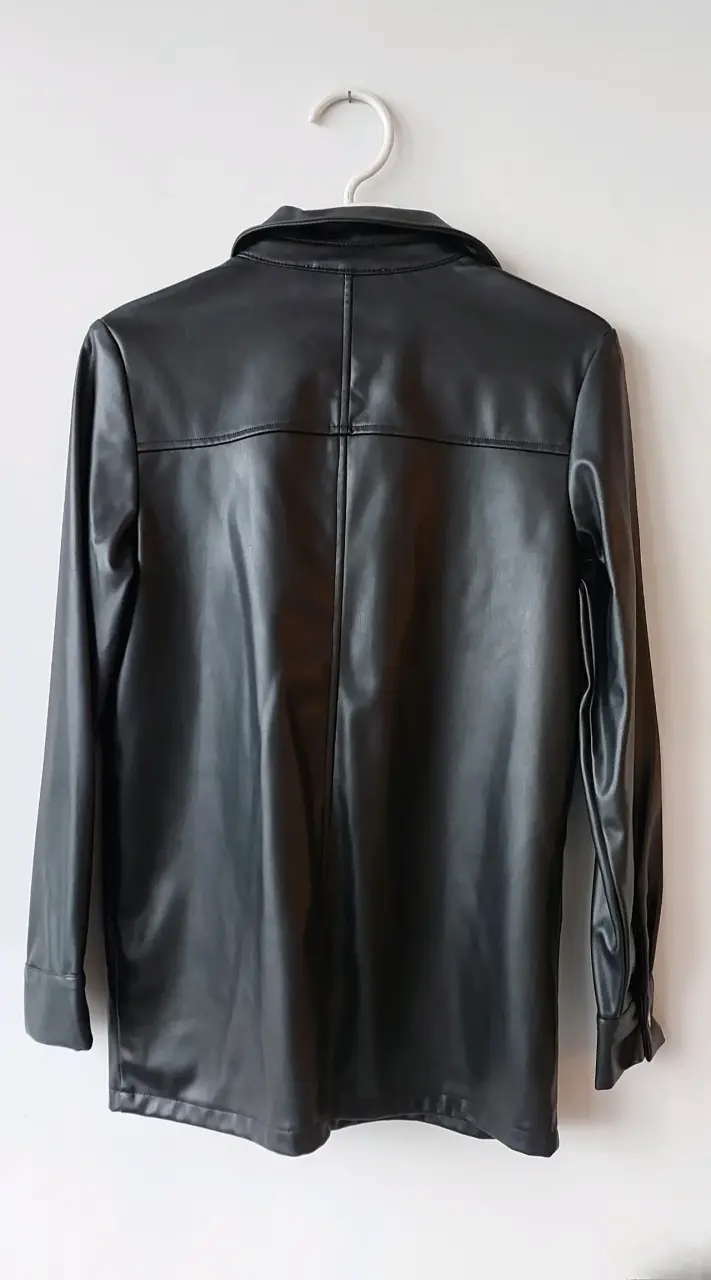 Chaqueta de cuero sintético negra Opposite - 2
