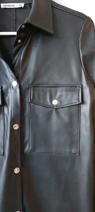 Chaqueta de cuero sintético negra Opposite - miniatura 3