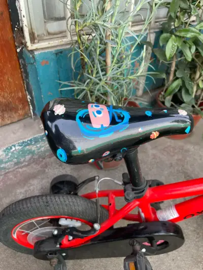 Bicicleta infantil Oxford roja con ruedas de apoyo - miniatura 4