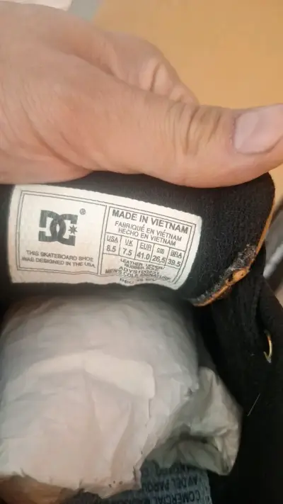Zapatillas negras DC Shoes para hombre - miniatura 5