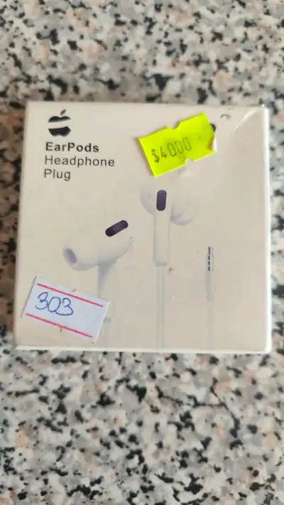 Auriculares Apple EarPods con conector - miniatura 1