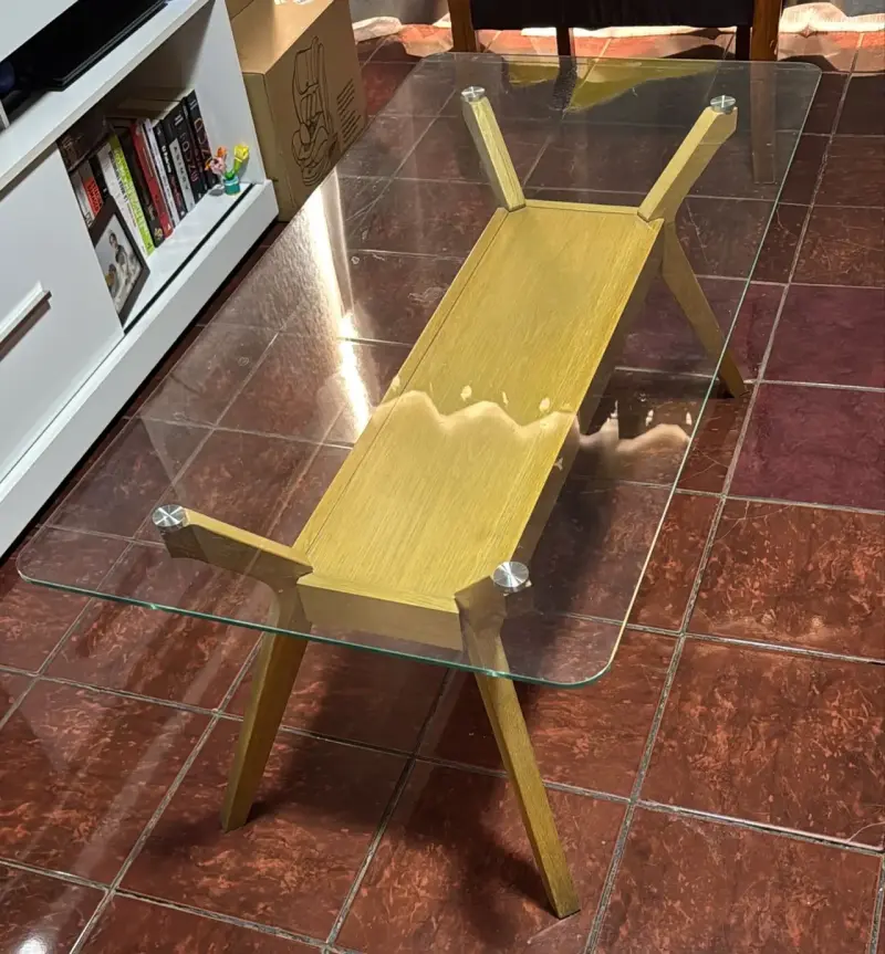 Mesa de centro de vidrio y madera moderna - 1