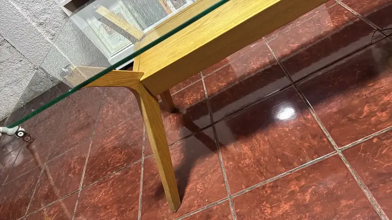 Mesa de centro de vidrio y madera moderna - 3