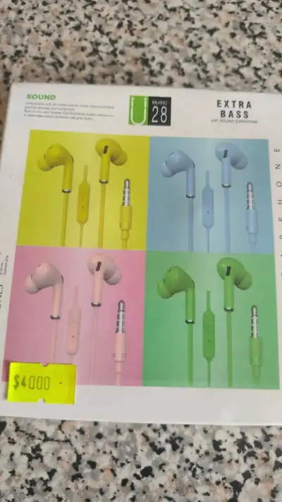 Auriculares In-Ear U Music 28 Extra Bass - miniatura 1