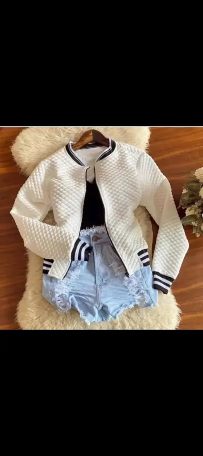 Chaqueta bomber acolchada para mujer en varios colores - miniatura 4