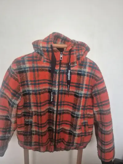 Chaqueta de lana a cuadros roja con capucha Desigual - miniatura 1