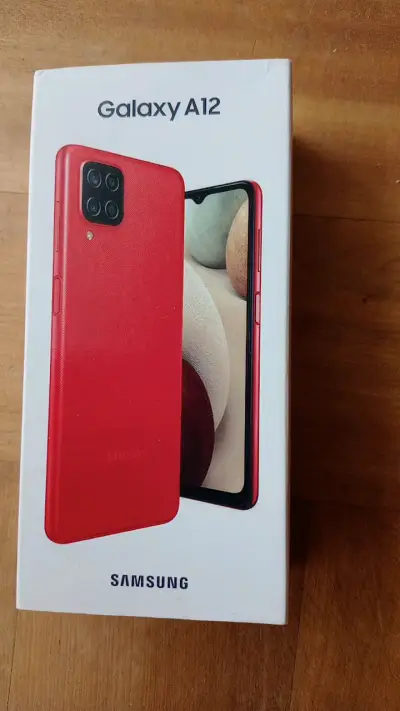 Samsung Galaxy A12 rojo en buen estado - miniatura 1