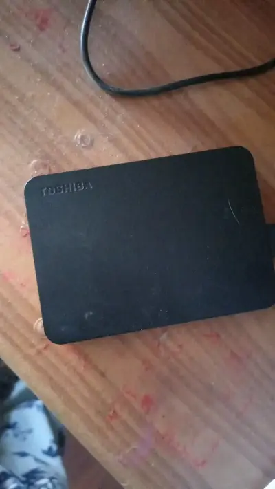 Disco Duro Externo Toshiba 1TB USB 3.0 - miniatura 1