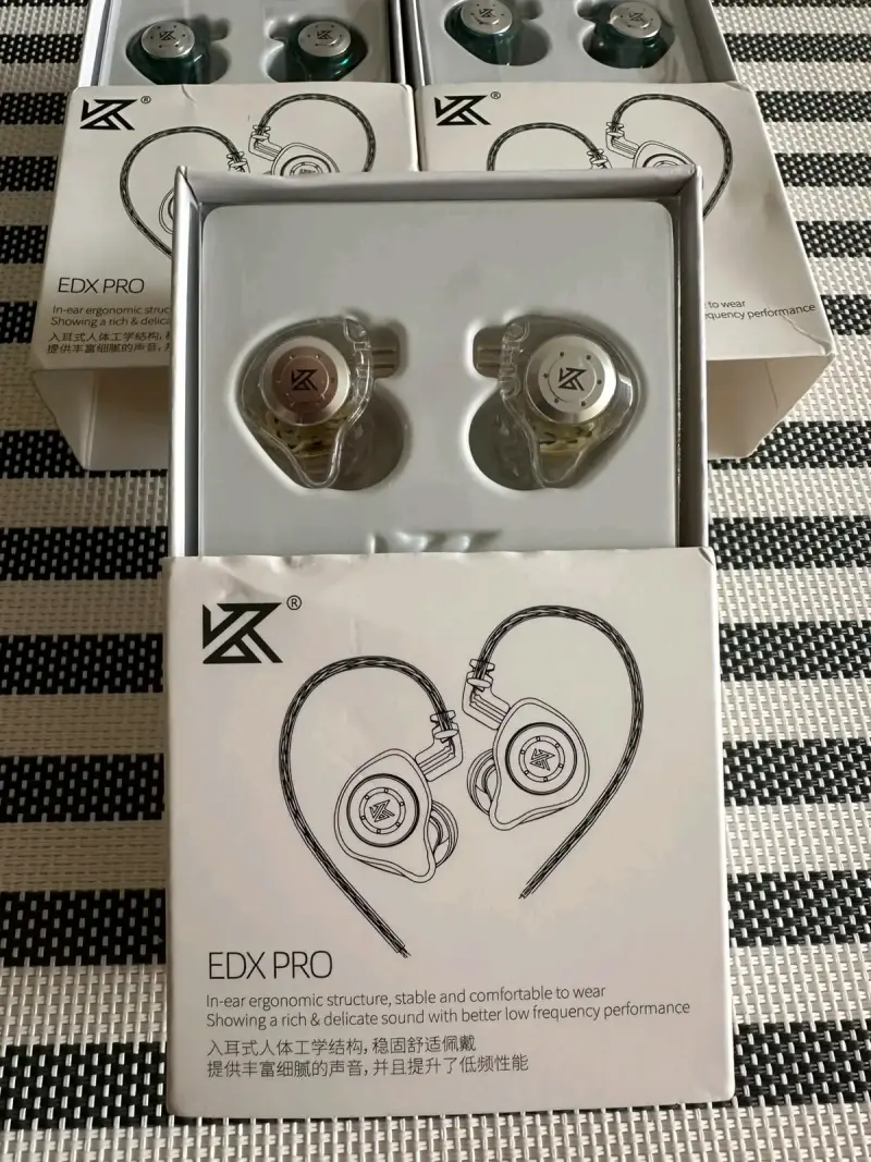 Auriculares In-Ear KZ EDX Pro con Sonido Estéreo - 2