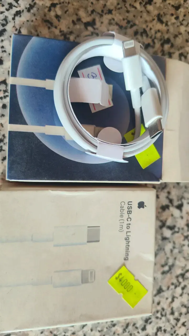 Cable USB-C a Lightning Apple 1m - 2