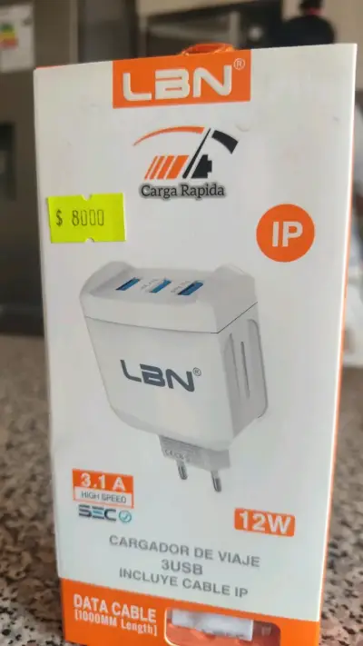 Cargador de Viaje LBN 3USB con Cable IP - miniatura 1