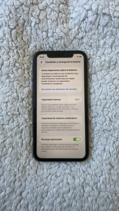 iPhone 11 128GB 69% de Bateria - miniatura 1