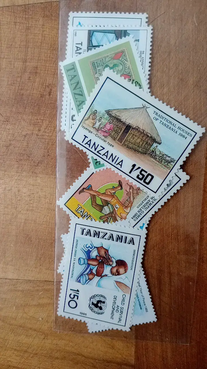Colección de sellos de Tanzania variados