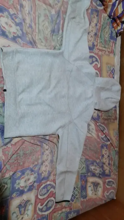 Polerón con capucha gris Nike Tech para hombre - miniatura 2
