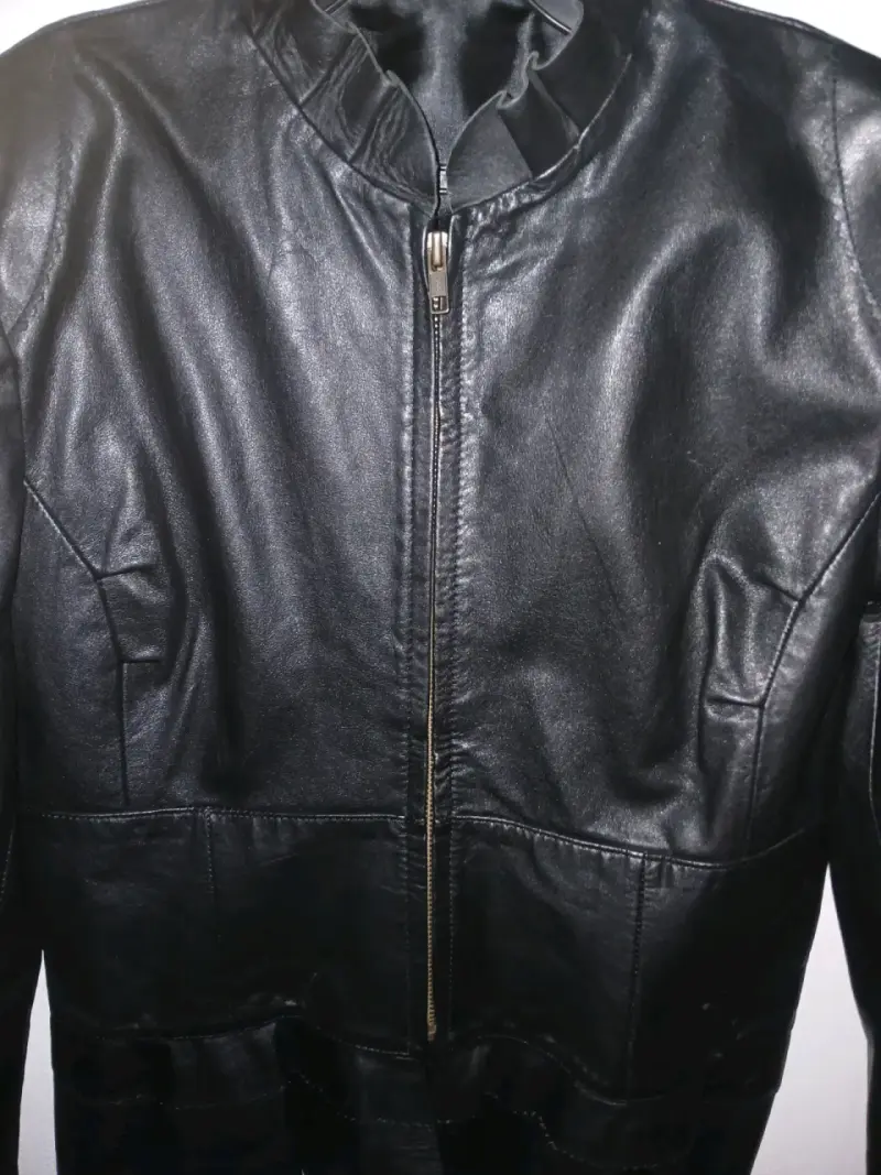 Chaqueta de cuero negra para mujer - 2