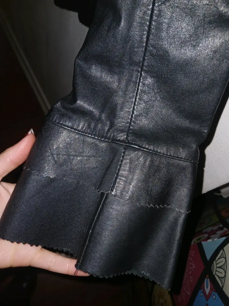 Chaqueta de cuero negra para mujer - 3