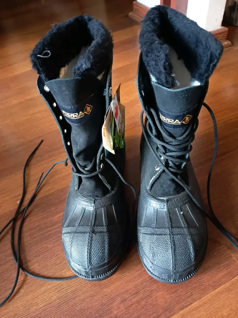 Botas de Invierno Negras con Forro Térmico Terra - 1