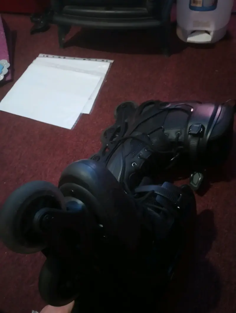 Patines en línea negros talla 42 - 3